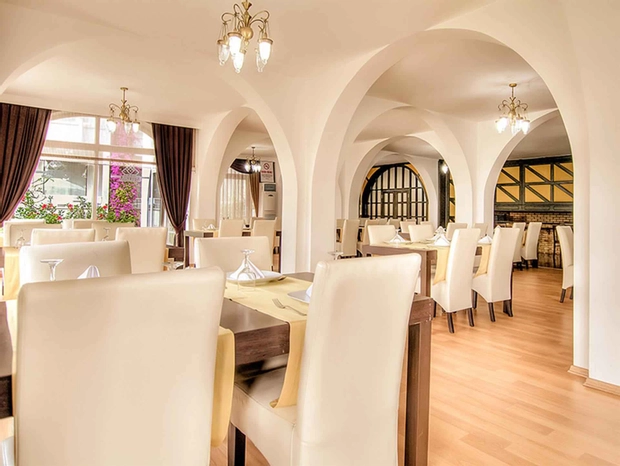 Restaurant&Bar