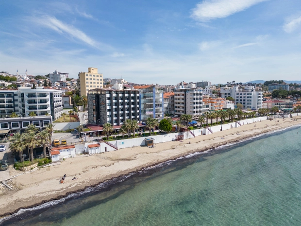 Sunday Beach Hotel