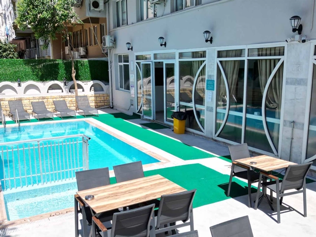 Sunmaris City Hotel