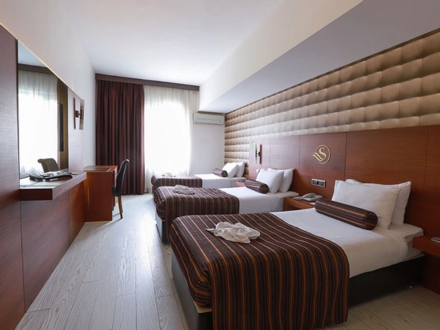 Standart Triple Oda (İptal Edilemez)