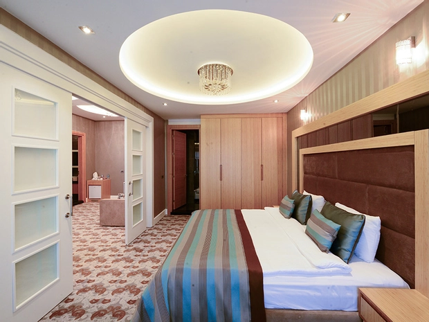 King Suite