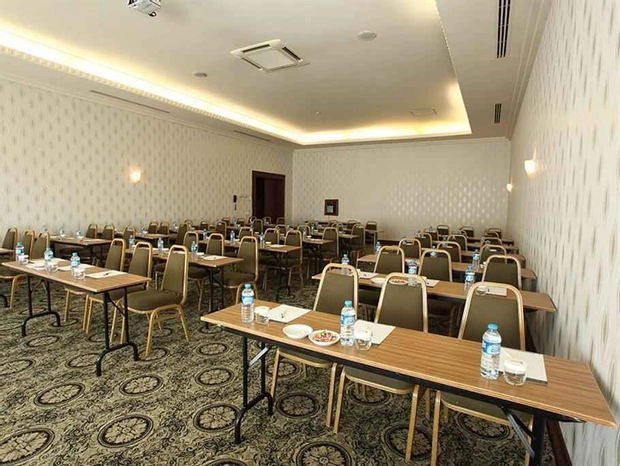 Toplantı Salonu