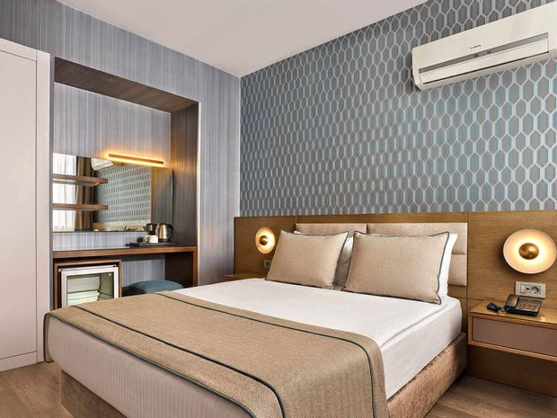 The New Hotel Zeybek