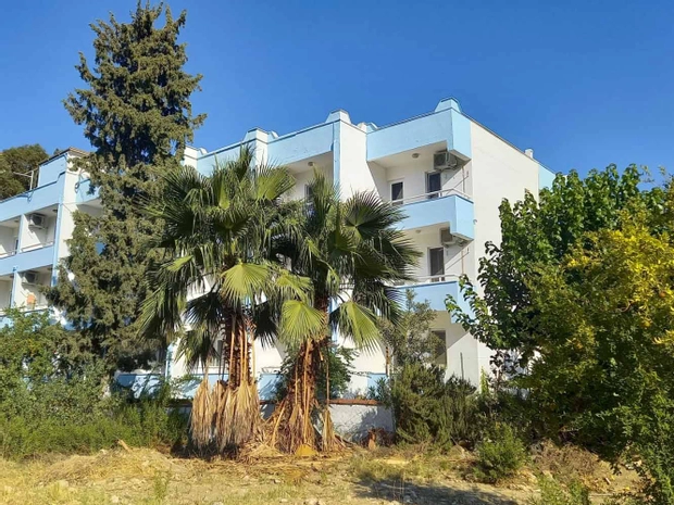 Tropicana Hotel