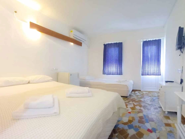 Tropicana Hotel