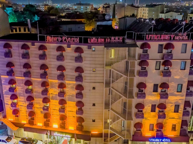 Uğurlu Otel