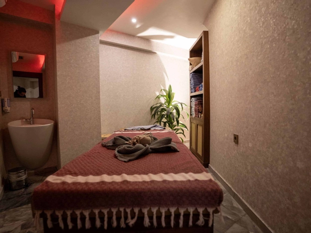 Uğurlu Otel