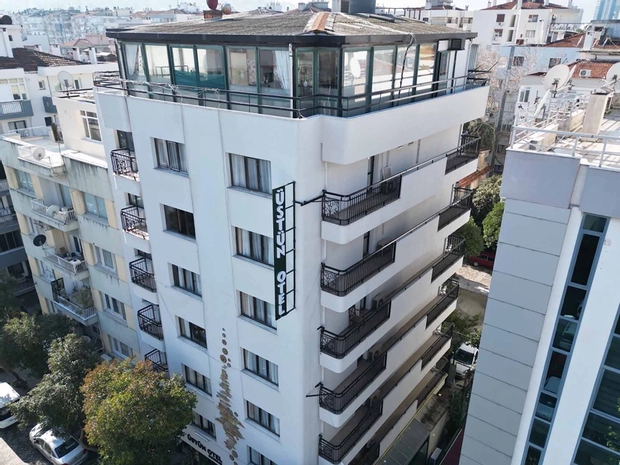 Üstün Otel Alsancak