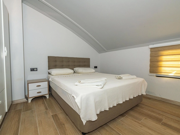 Penthouse Apart