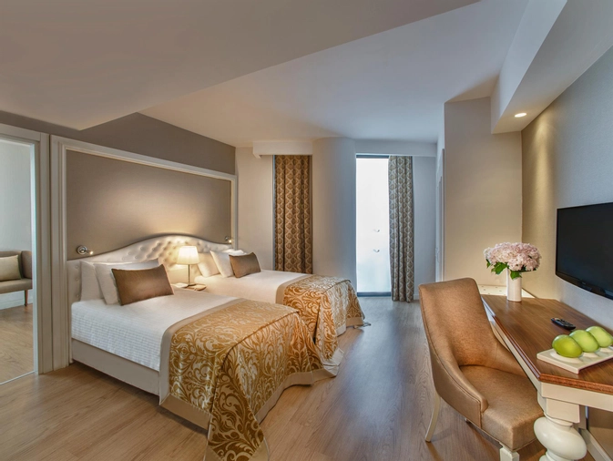 Ana Bina Aile Odası