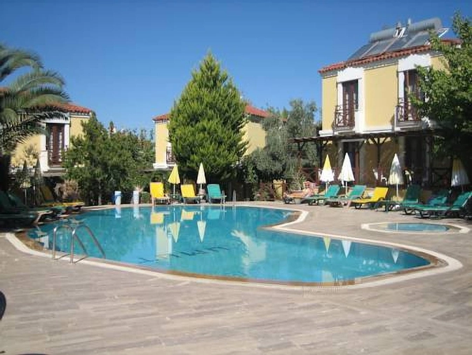 Gondol Apartments