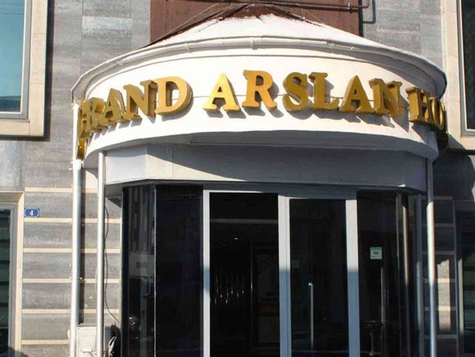 Grand Aslan Hotel