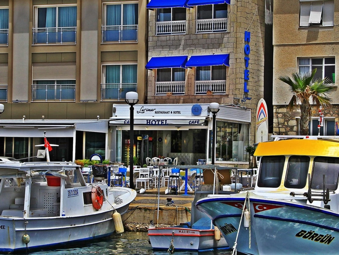 Larimar Butik Hotel