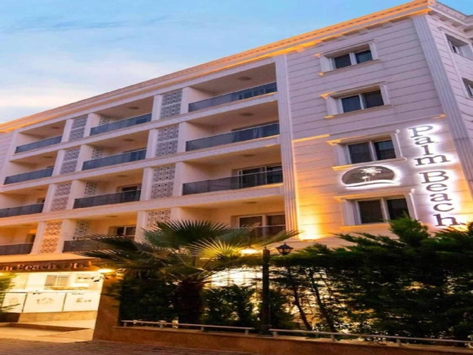 Palm Beach Hotel