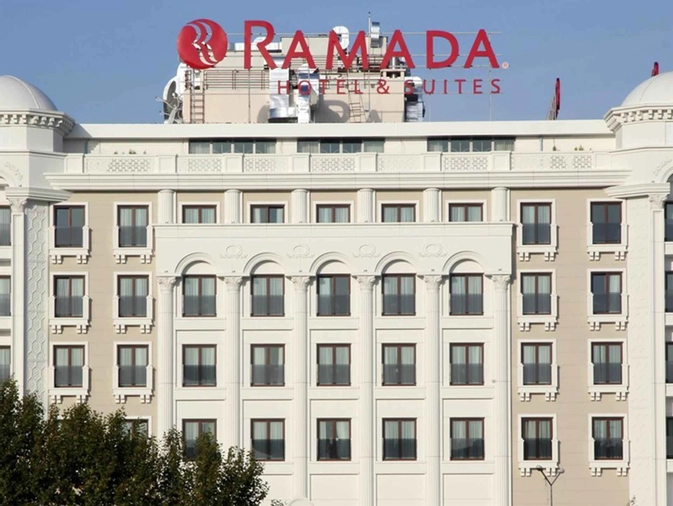 Ramada Hotels & Suites by Wyndham İstanbul Merter