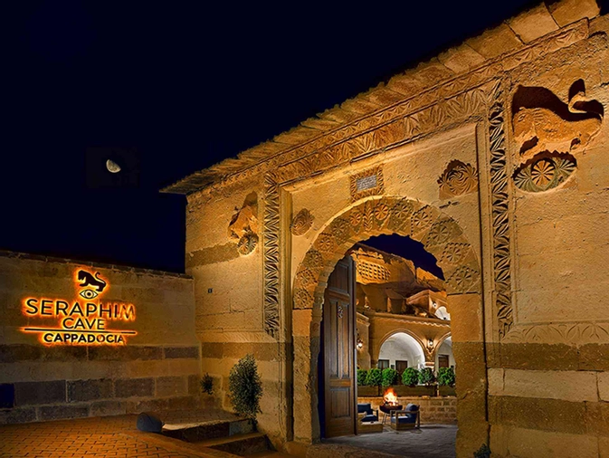 Seraphim Cave Hotel