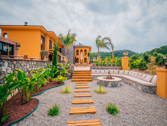 The Remote Hotel