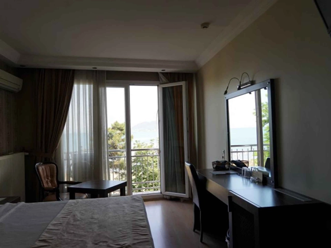 Standart Deniz Manzaralı Oda